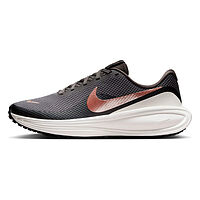 Nike  кроссовки женские Revolution 8