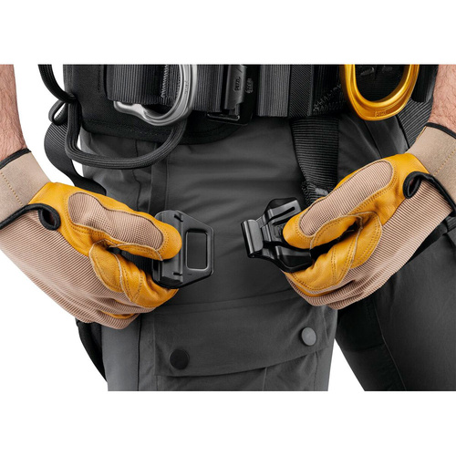 Petzl  страховочная обвязка  Astro Int фото 2