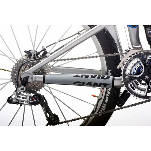 Giant  защита пера - 253x114x94mm (S)