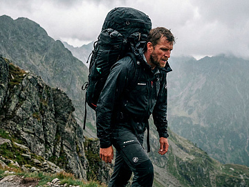 Рюкзаки, сумки